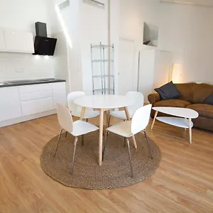 https://letmalaga-sweet-wells.hotelsinnerja.org