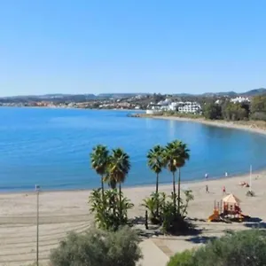https://estepona-port-beachside-apartment-marina-bay.1costadelsol.com